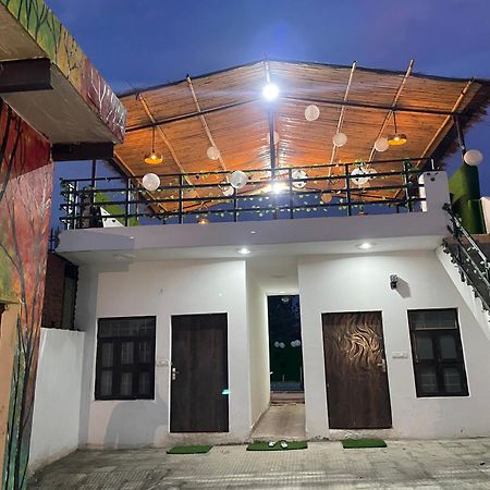 Shimmer Farms Faridabad Exterior photo